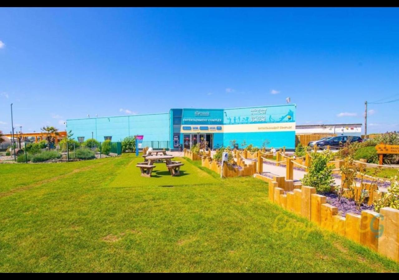 K90 - Chalet - Parkdean Resorts, Camber Sands ภายนอก รูปภาพ