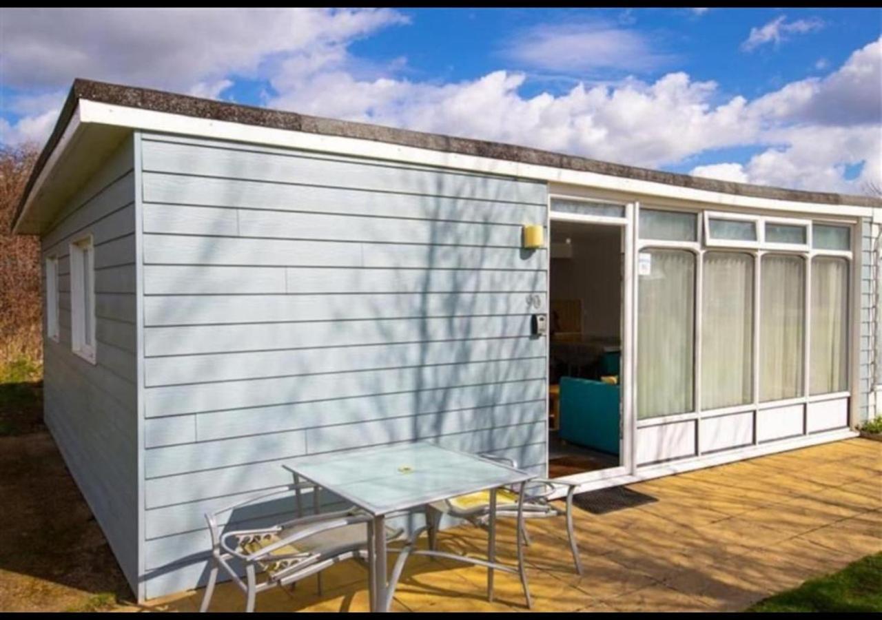 K90 - Chalet - Parkdean Resorts, Camber Sands ภายนอก รูปภาพ